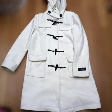 화이트 더플 코트 후드 부착