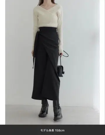 amel 사이드 노트 랩스커트 블랙