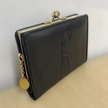 로베르타 디 카메라노 블랙 가죽 지갑