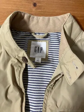 GAP 베이지 점퍼 M