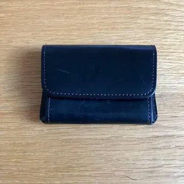 와일드 스완스 아서 새들업 블랙