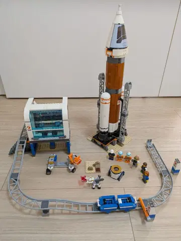 레고(LEGO) 시티 초거대 로켓과 사령 본부 60228