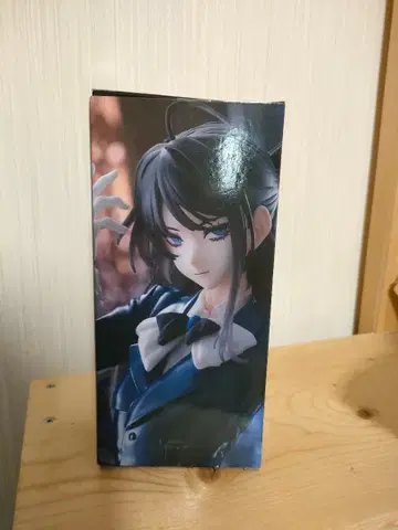 Ado 라운드원 프라이스 미개봉 피규어 Winter ver.