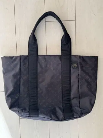 russet muku 토트백 블랙