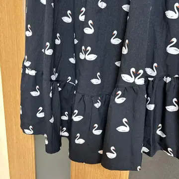 OLIVE des OLIVE 백조 패턴 롱 스커트 프리 사이즈