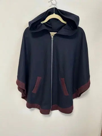 새상품급 ThePARLOR 온워드 카시야마 후드 부착 판초