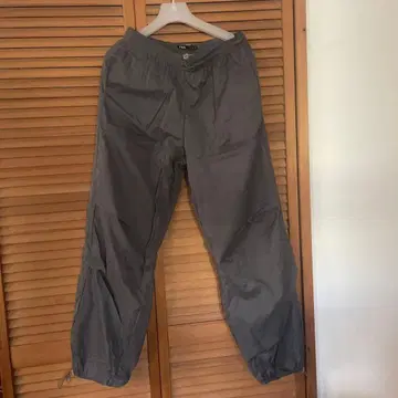 ZARA 그레이 워크 팬츠