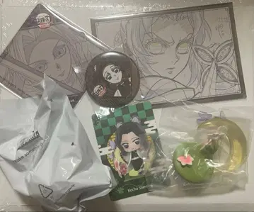 귀멸의 칼날 POP MART 탄생화 시리즈 코쵸우 시노부 오타노시미쿠지