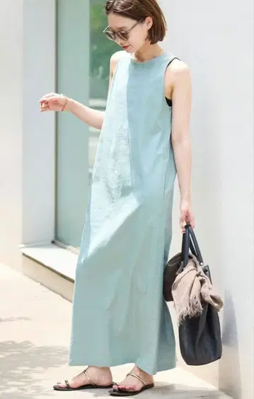 SLOBEIENA/슬로브 이에나 린넨 레이온 슬리브리스 내로우 원피스