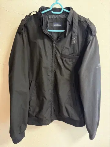 Sergio Tacchini 블랙 점퍼 블루종