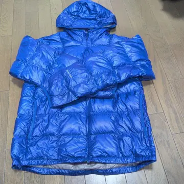 mont-bell 후드 부착 다운 자켓 파랑