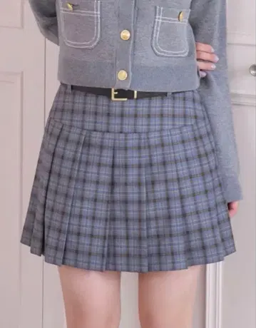 LILYBRWON 벨트 포함 플리츠 스커트 숏 팬츠