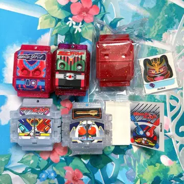 레전드 라이더 고치조키라쿠리아 리바이 디케이드 류우키 빌드 포제