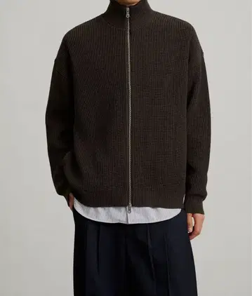 PUBLIC TOKYO 바운드 울 드라이버즈 니트