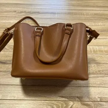 브라운 숄더백 합성 피혁