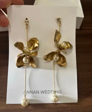 ANNAN WEDDING 꽃 모티브 롱 귀걸이 (귀걸이 타입)