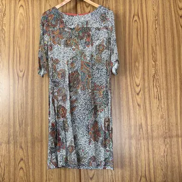 꼼사데모드 기하학 패턴 원피스