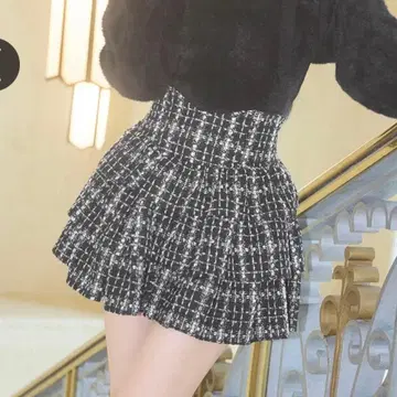 체크 트위드 프릴 슬림 레그 스커트