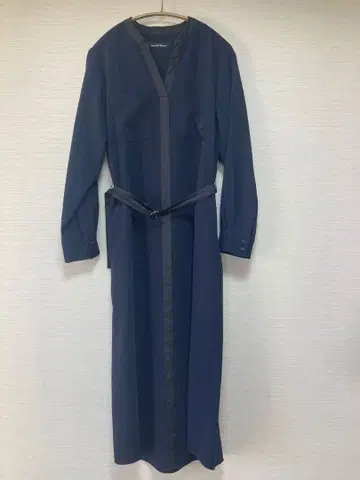 그린 레이블 릴랙싱 네이비 롱 드레스