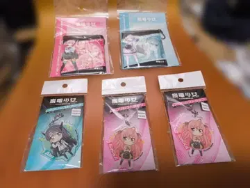 KADENSHOJO 패스 케이스 아크릴 스트랩 ICHIKA RIRIA