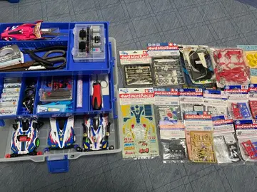 타미야 미니 사륜구동 초심자용 세트 머신 3대 포함