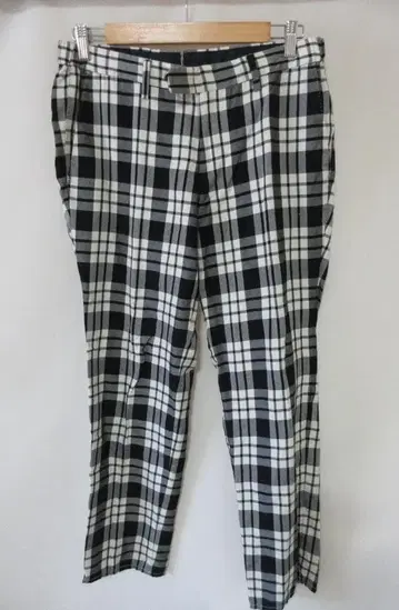 (O-35) 새상품급 투모로우랜드 체크 팬츠 사이즈 50