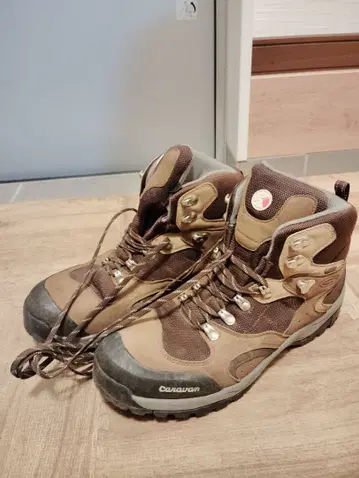 [ 27.5cm ] 캐러밴 등산화 브라운 정가 16740엔부터