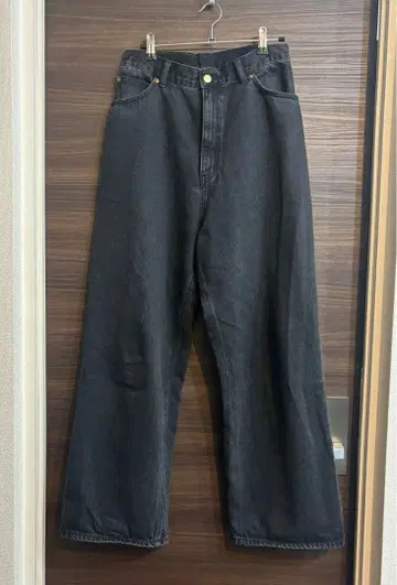 OUTDOOR PRODUCTS / LEE 별주 하이웨스트 루즈 데님