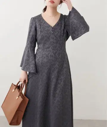 osono 플라워 퍼프 자카드 관극 원피스 차콜 그레이 M 사이즈