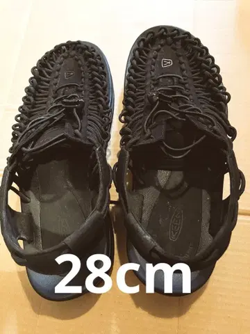 KEEN 블랙 샌들 28cm