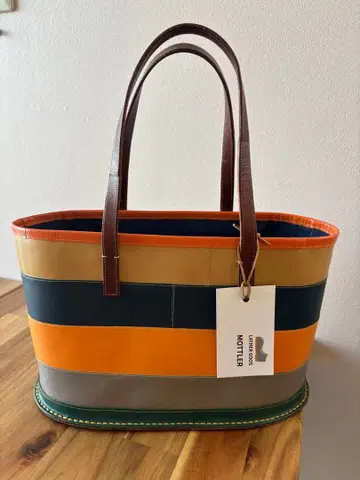 핸드메이드 가죽 토트 MOTTILER 세상에 하나뿐인 일점물