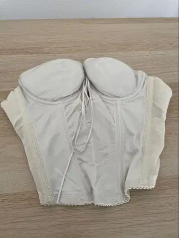 MIRROR MIRROR 브라이덜 이너 D65