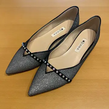 [새상품급] DIANA 다이애나 펌프스 플랫슈즈 23.5cm 중고
