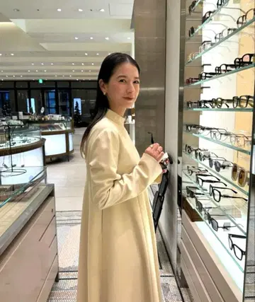 택 포함 새상품 BACK OPEN VOLUME ONEPIECE CLANE