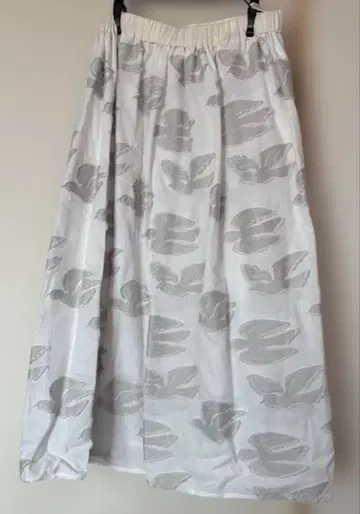 미나 페르호넨 2023 s/s going 스커트 38