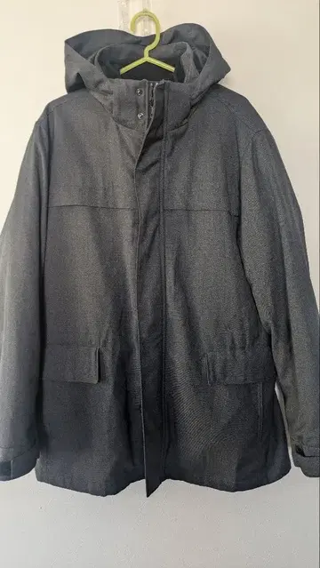 유니클로 하이브리드 다운 코트 다운 리버서블