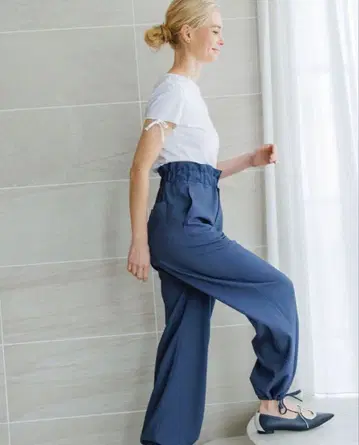 새상품급 cen. 파라슈트 팬츠 네이비 38 M