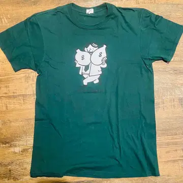 Into it. Over It. - 다크 그린 티셔츠 M