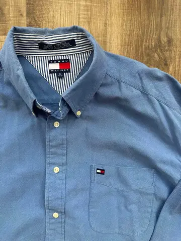 Tommy Hilfiger 블루 긴팔 셔츠 구제 의류