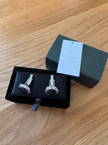 트리트 드레싱 신랑 커프 링크스