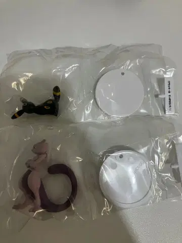 블래키와 뮤의 캡슐 토이