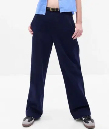 미드 라이즈 루즈핏 카키 치노 팬츠