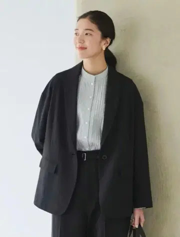 [ 새상품급 ] 북유럽 생활 잡화점 숄카라 오피스 자켓 블랙 프리 사이즈