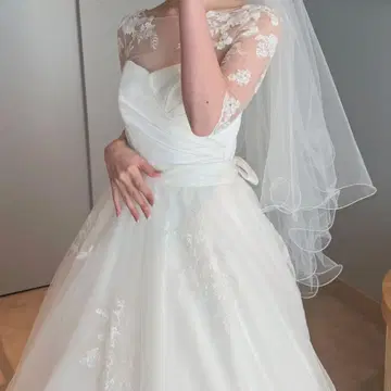 ARLUIS DRESS 아를리즈 드레스 멜로우 베일