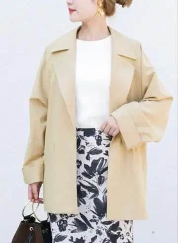 어반리서치 로쏘 오버 사이즈 자켓 코트 베이지