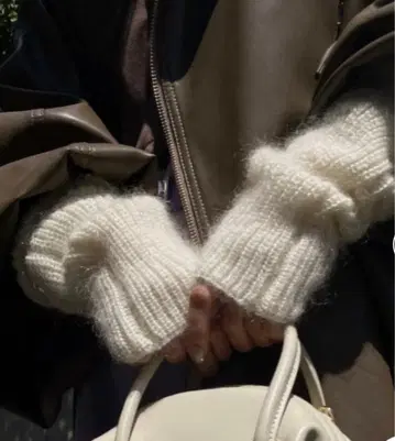 AMERI MOHAIR KNIT ARM WARMER