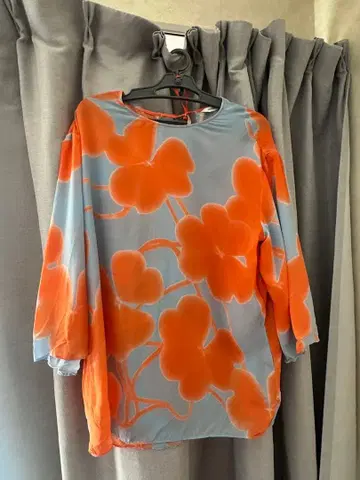 marimekko 플라워 프린트 블라우스 36