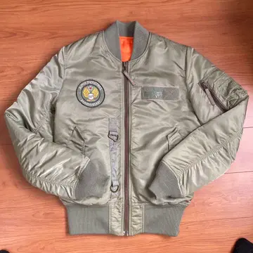 ALPHA INDUSTRIES MA-1 플라이트 자켓 55주년 기념