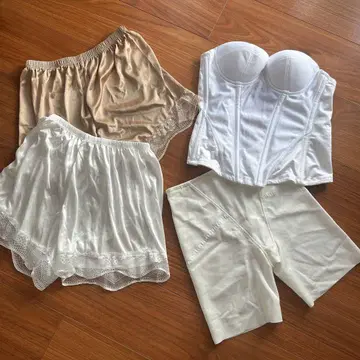 와코루 브라이덜 이너 C70 + 거들 & 플레어 팬츠 세트