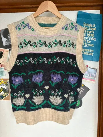 빈티지 꽃무늬 니트 베스트